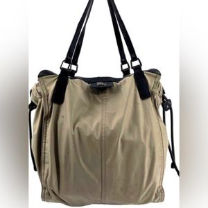 BURBERRY Buckleigh Tote